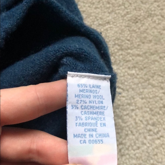 Smart Set sweater - Picture 3 of 3